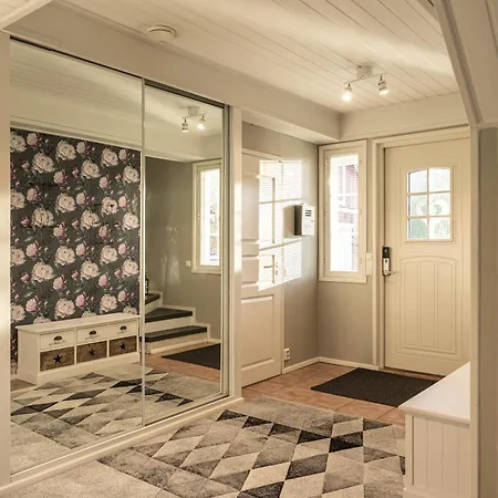 Luxury Next To Santa Claus Village - Outdoor Jacuzzi And Sauna * Rovaniemi